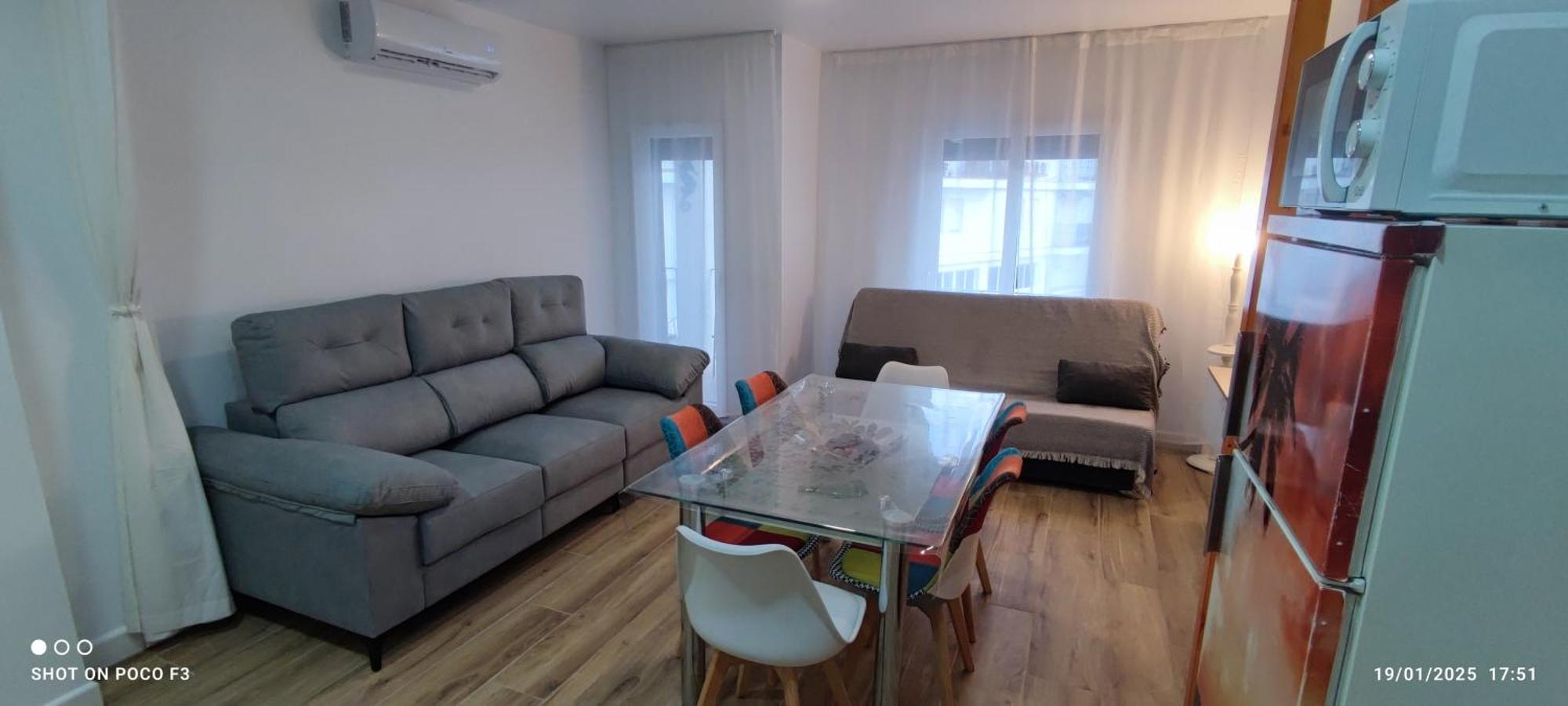Calle Carril De La Fuente Apartamento โกนิล เด ลาฟรอนเตรา ภายนอก รูปภาพ