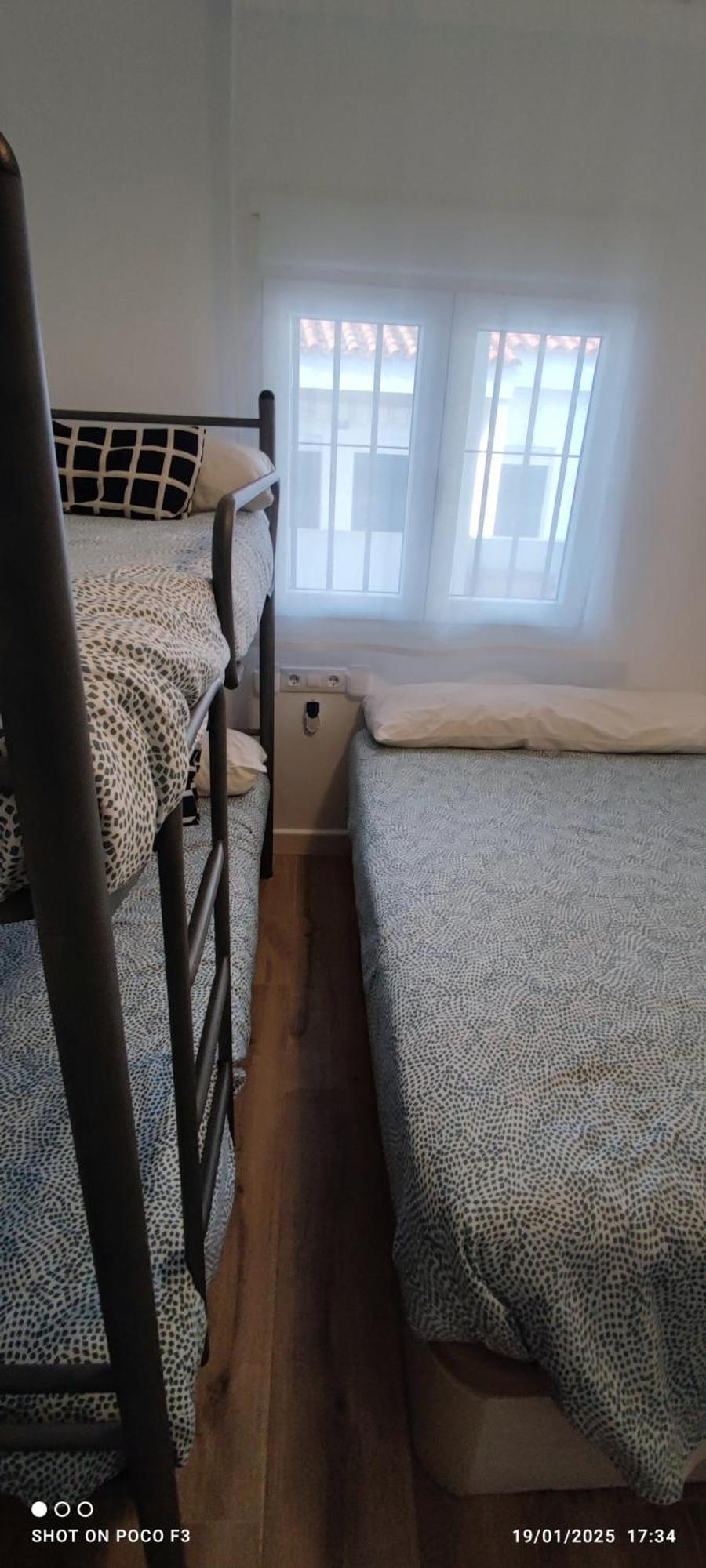 Calle Carril De La Fuente Apartamento โกนิล เด ลาฟรอนเตรา ภายนอก รูปภาพ